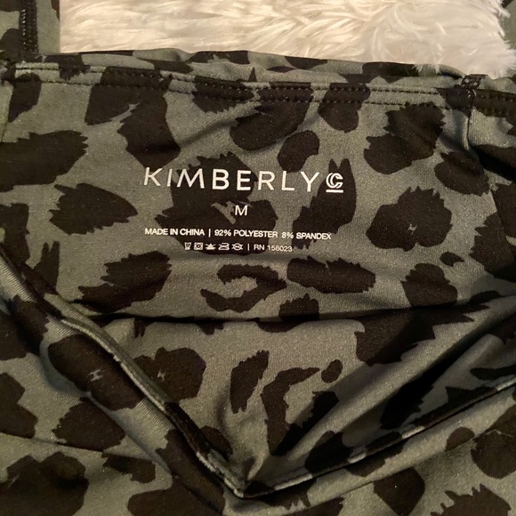 KIMBERLY Leopard Print Leggings - Picture 6 of 8